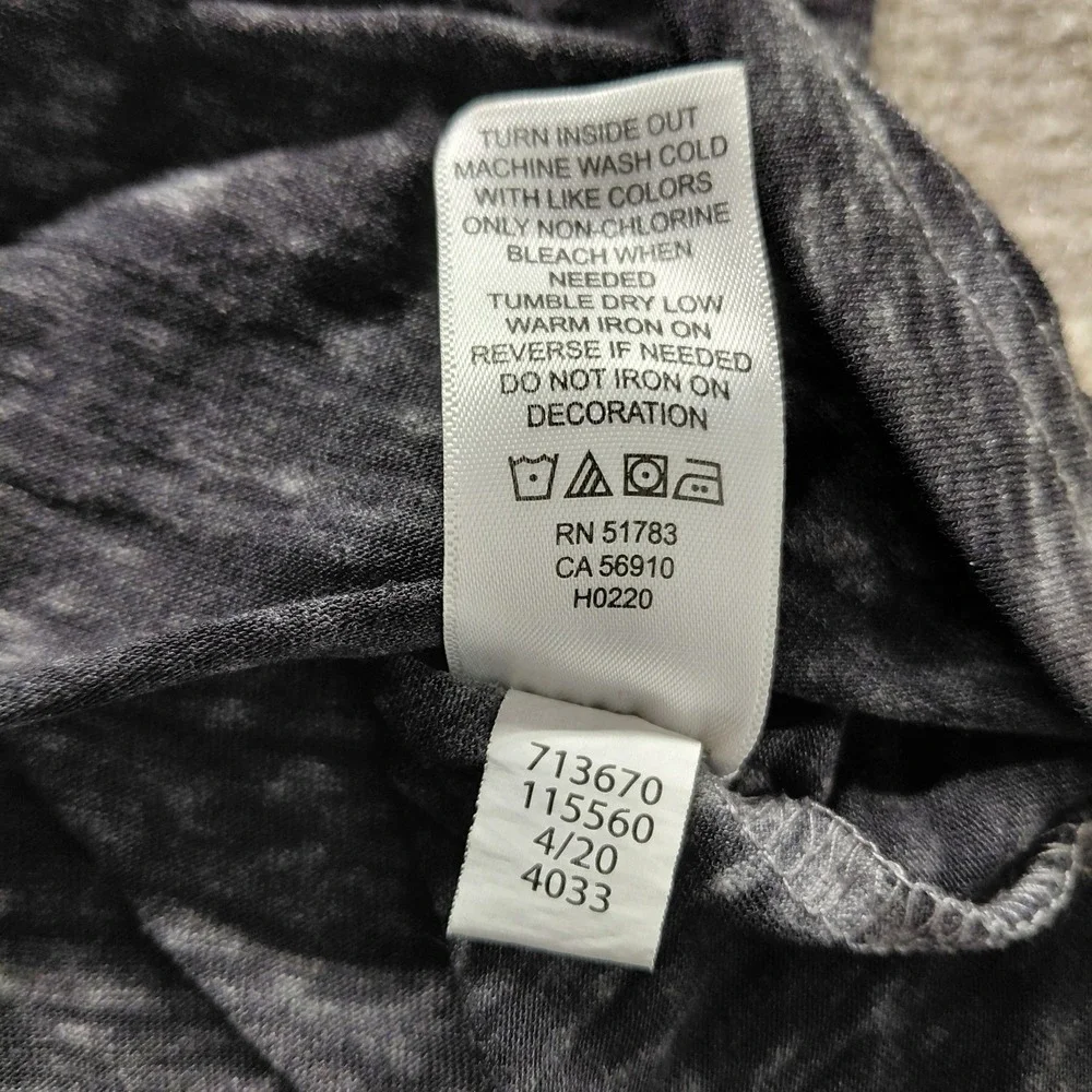 Maurices Women's Plus Size 1 Heathered Black Hawaiian Pineapple Tank Top Beach - Picture 10 of 11